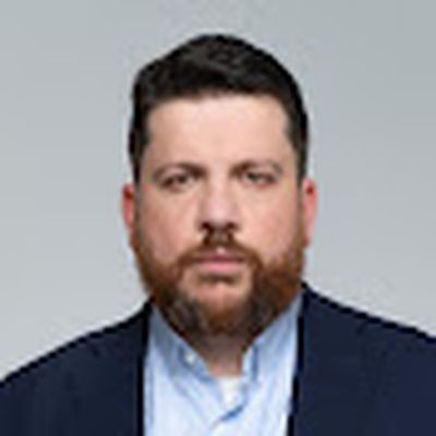 Леонид Волков