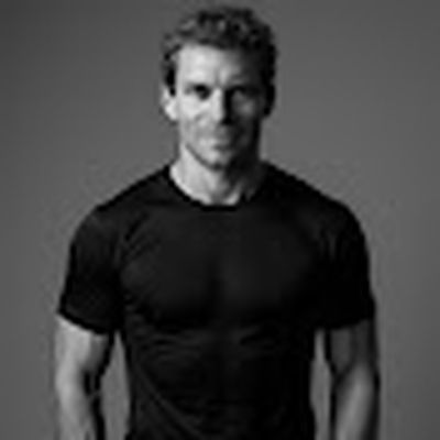 Dr. Julian Hosp - Finanzen, Business und KI