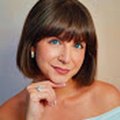 Antoanet Popova Yang