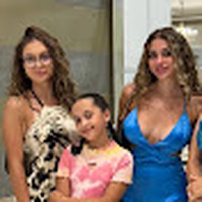 Sisters Alipour (Sisters Alipour)