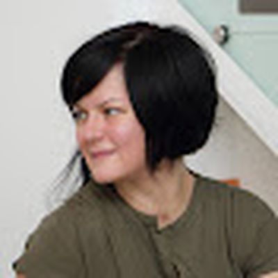 ЖИЗНЬ НАУЧИЛА