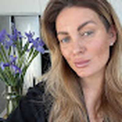 JULIA VELCHEVA-LUTAK