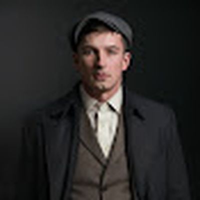 ВАСЯ НА СЕНЕ