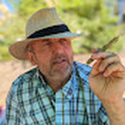 Wally Knorr Canadian Hunter