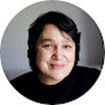 Смирнова научит