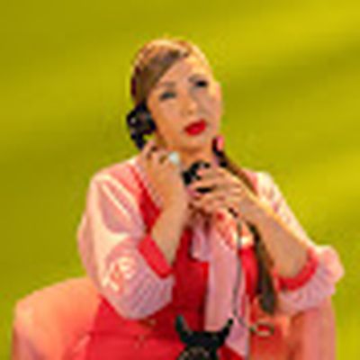 Nabiha Karaouli Official