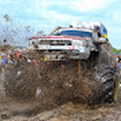 Джип Бомба тюнинг 4х4 offroad 4x4 оффроад на мостах газ66 и арочные шины я170
