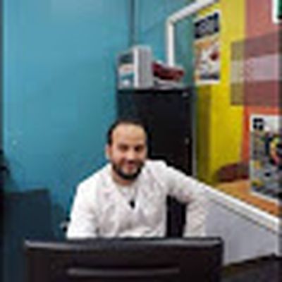 الأستاذ سامي براسي