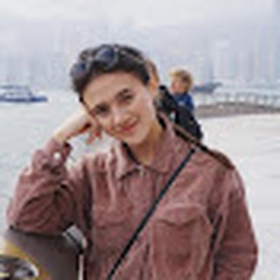 Christina靠右邊走（Christina）
