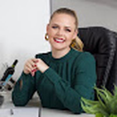 Claudia Schiess