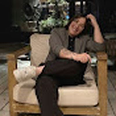 ADRI ACOSTA (Official)